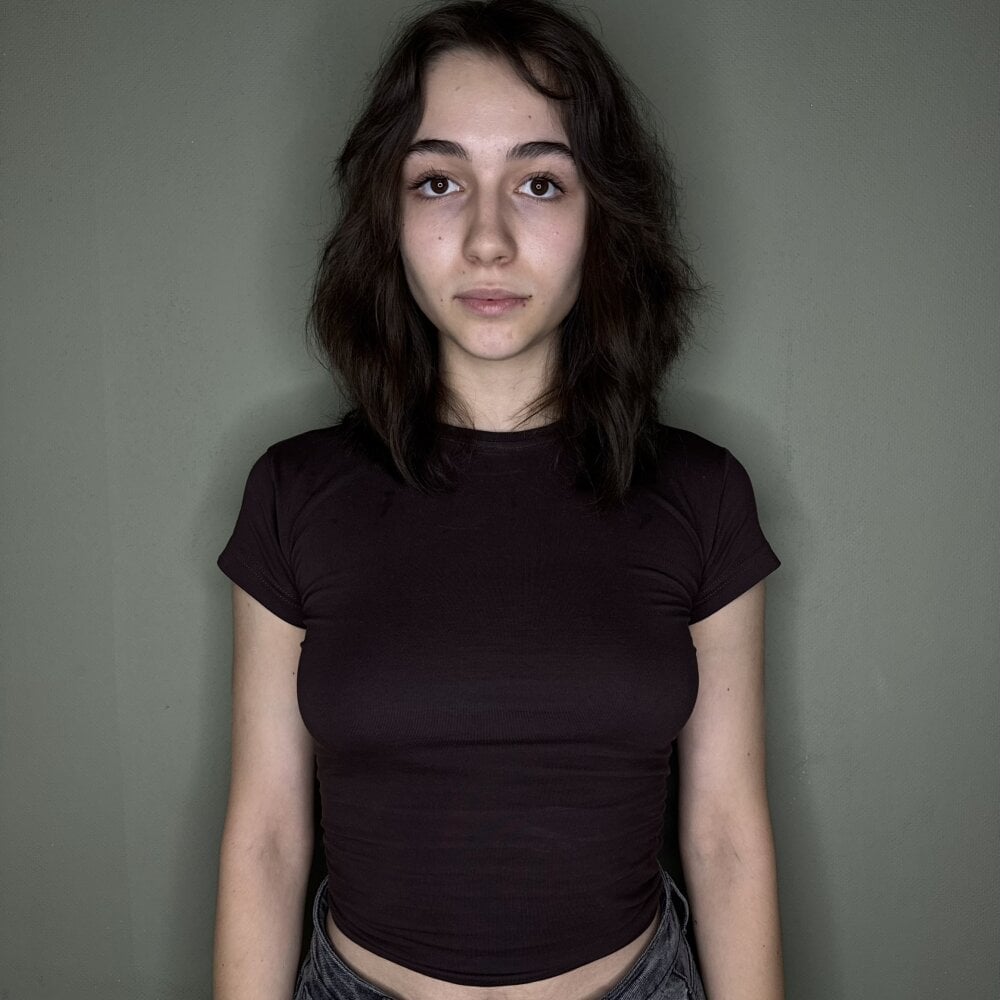 LettySlovacek Chatroom