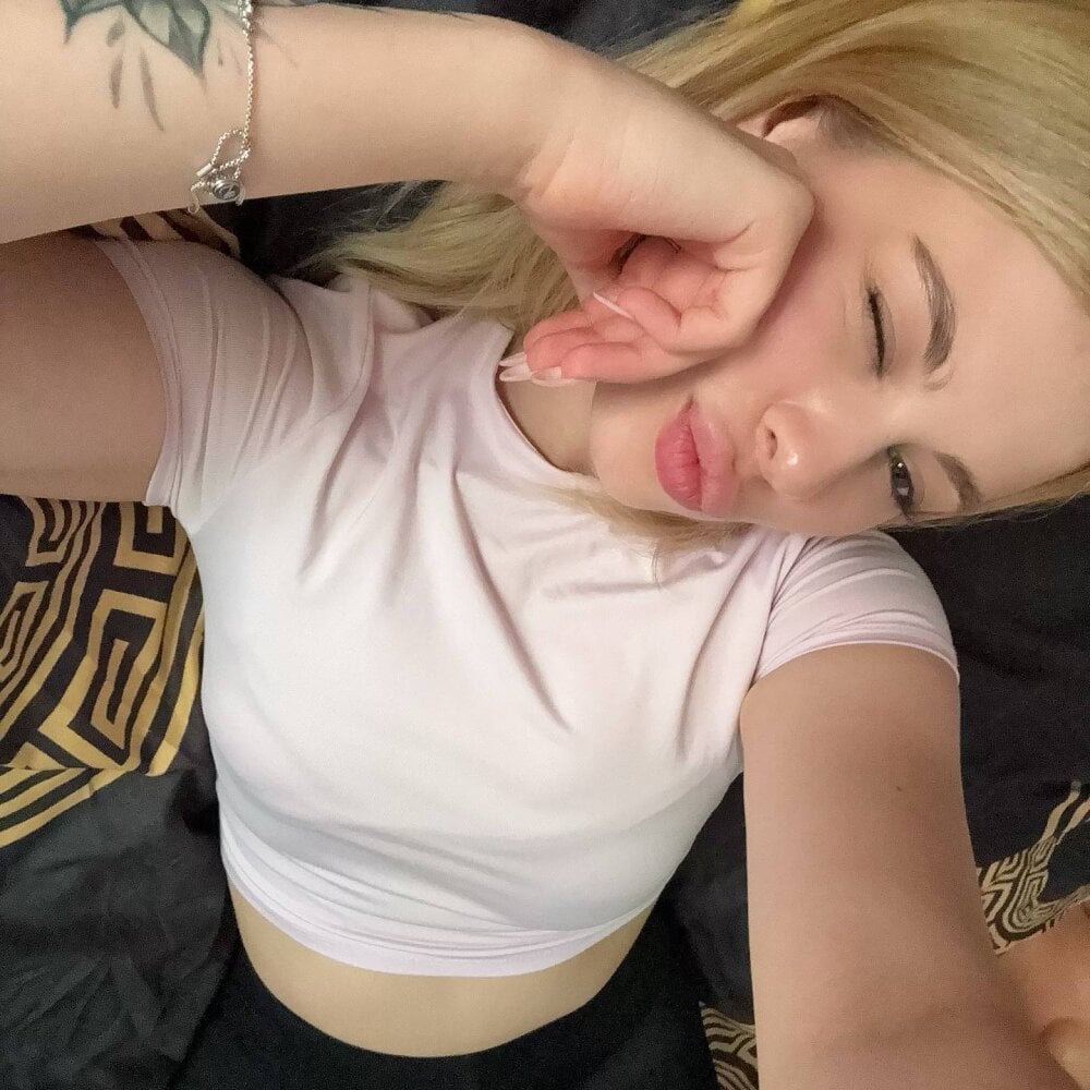 Lil_Elisa Chatroom