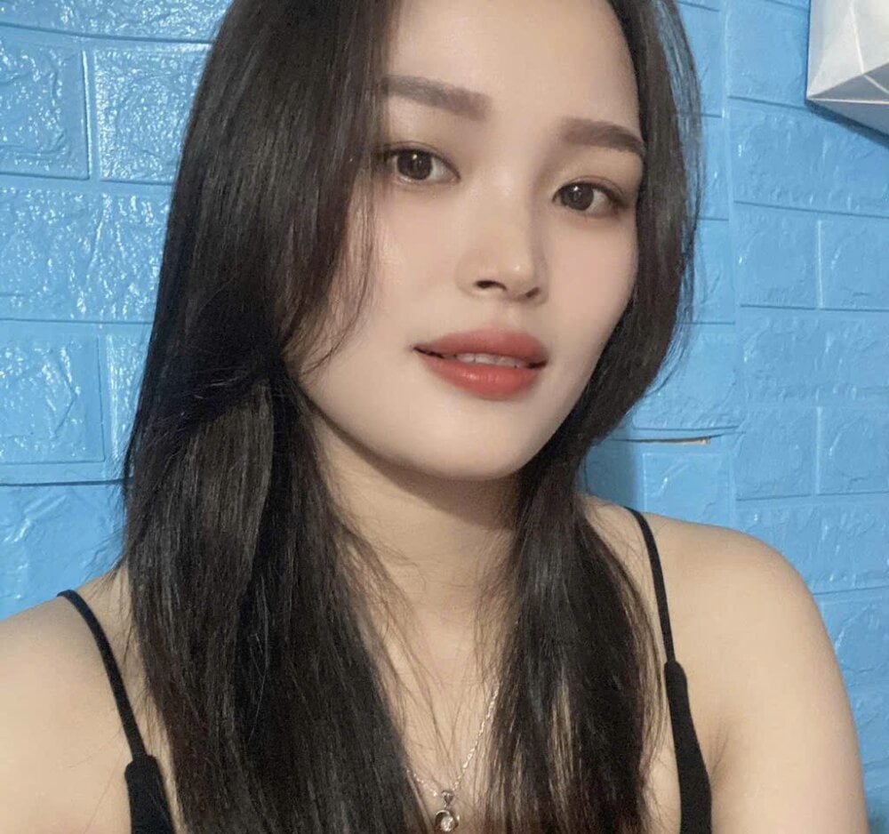 Lili_lovely Chatroom