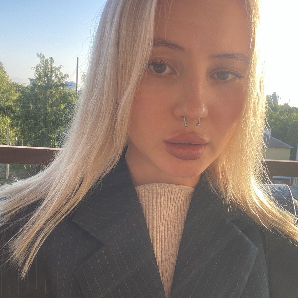 Lilly_lllll Chatroom