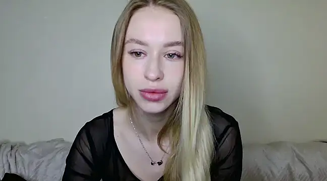 Lily__Devil Chatroom