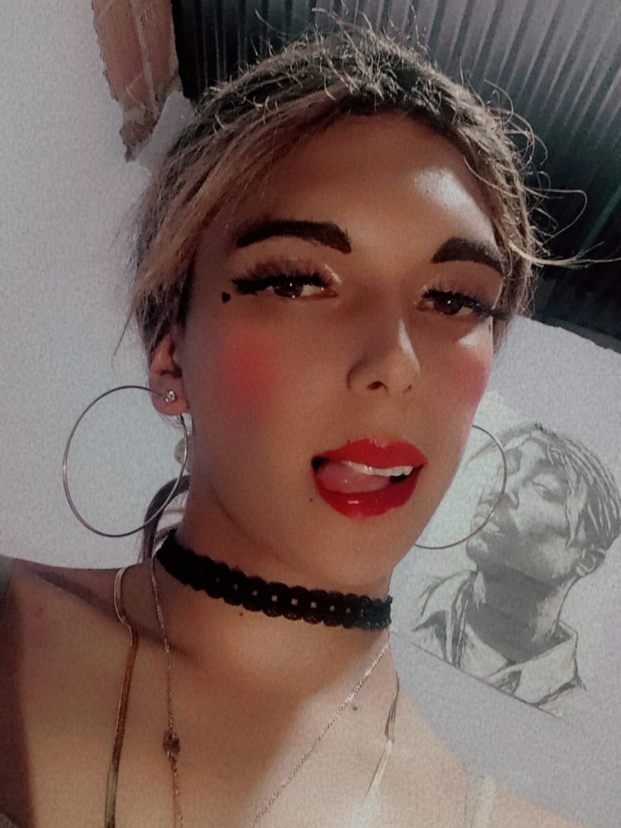 Lis_Pearson Chatroom