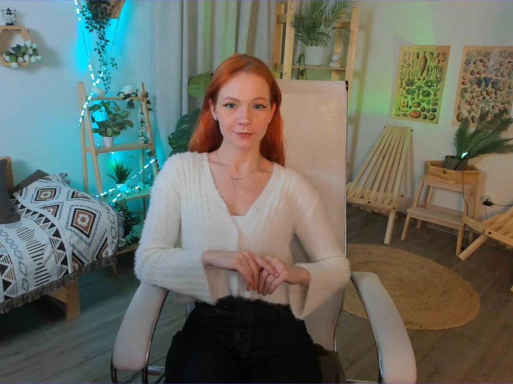 LisaAris Chatroom