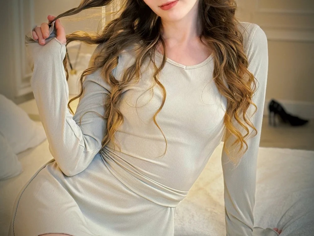 LisaStone Chatroom