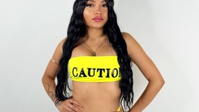 Live Snapshot of littleteasexxx littleteasexxx