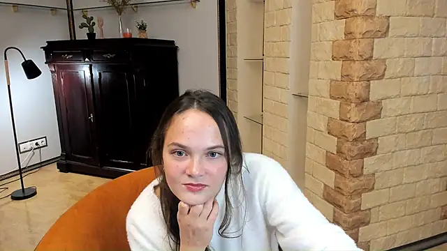 LoisHatchett Chatroom