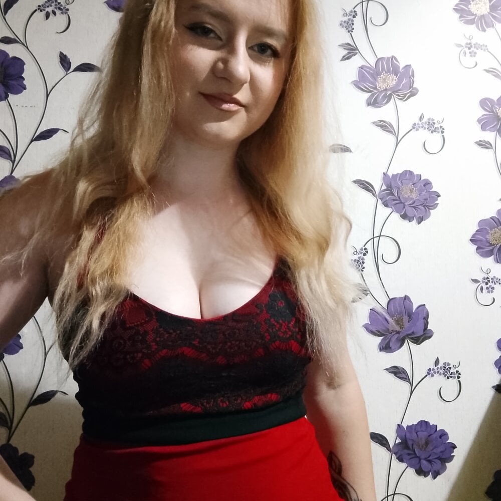 Lola_Minnie Chatroom