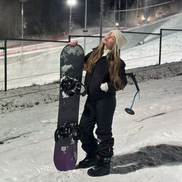 LouraStalter Chatroom