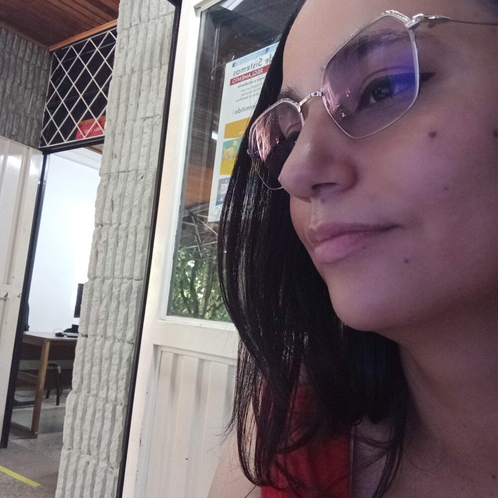 LoveCandy_666 Chatroom