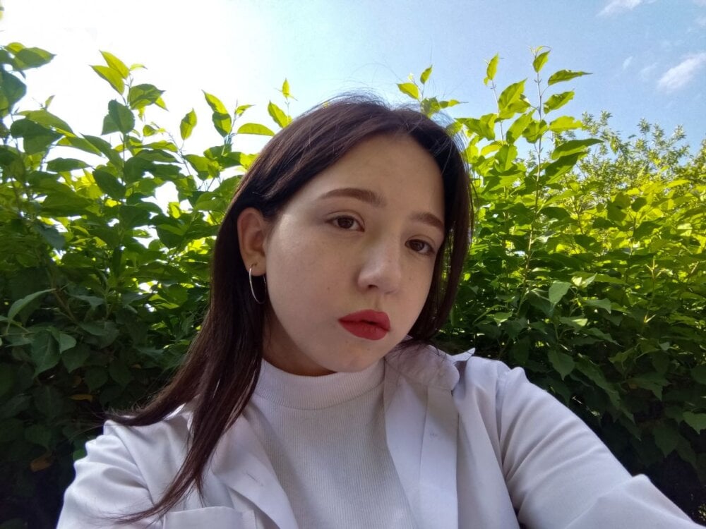 Lovely_Poppy Chatroom