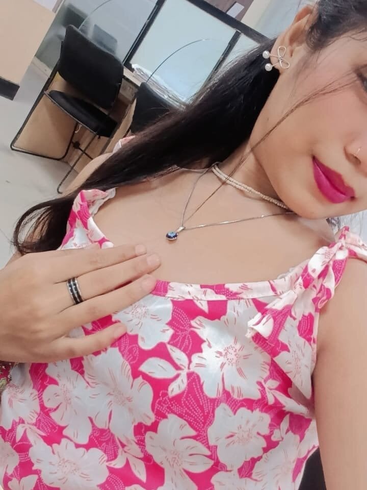 Lovely_shreya_ Chatroom