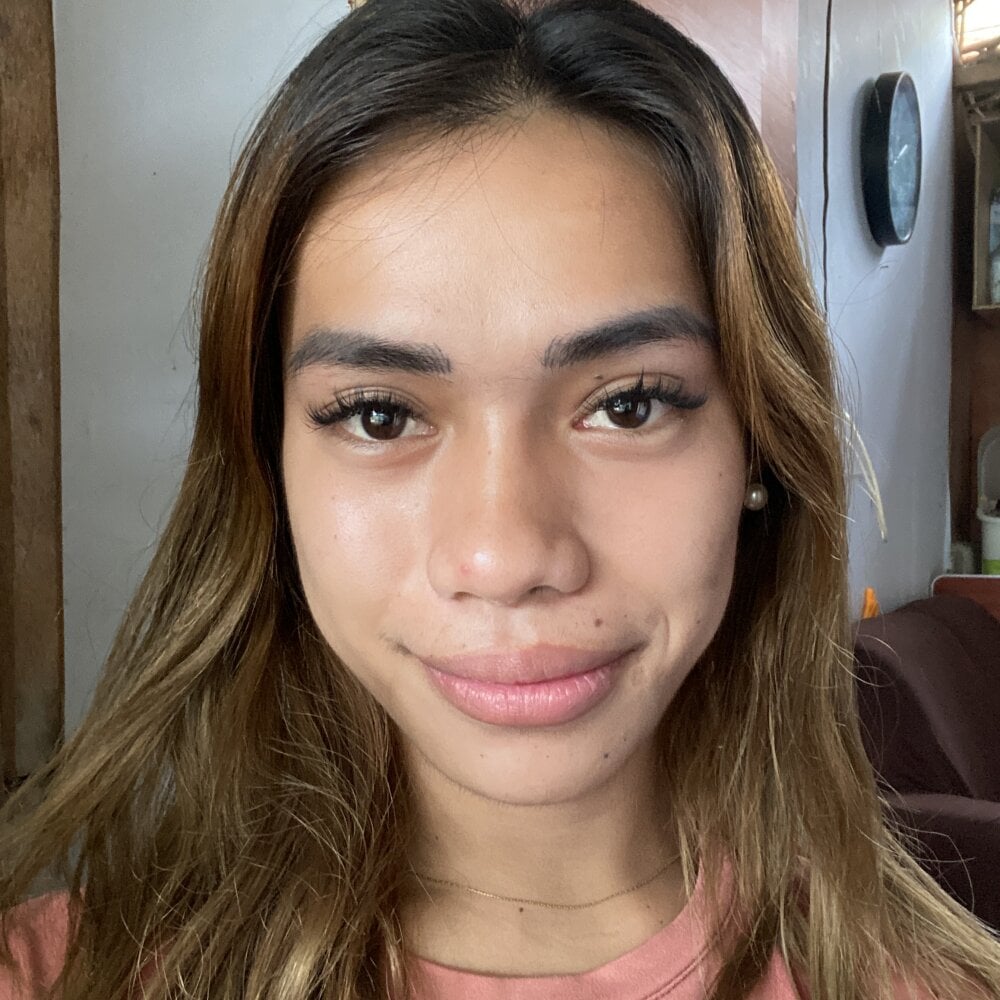 Lovelynikki03 Chatroom