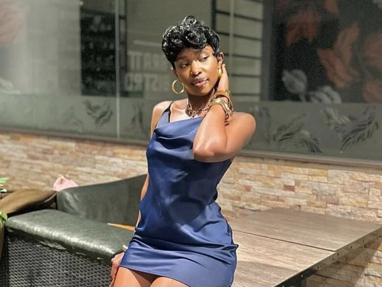 LoveyDoveyy- Chatroom