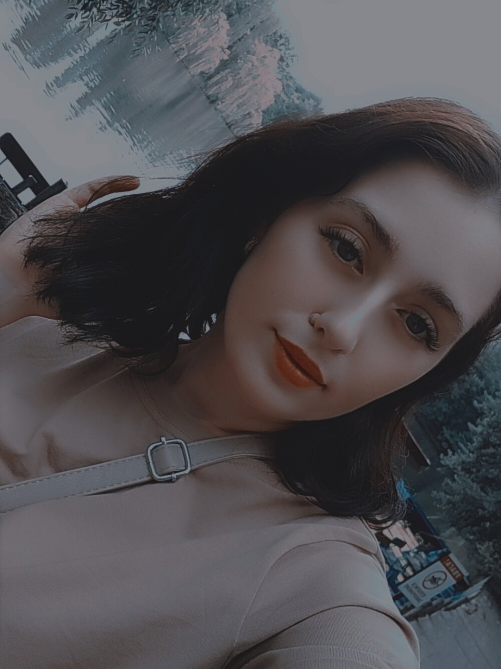 LoweredLockout Chatroom