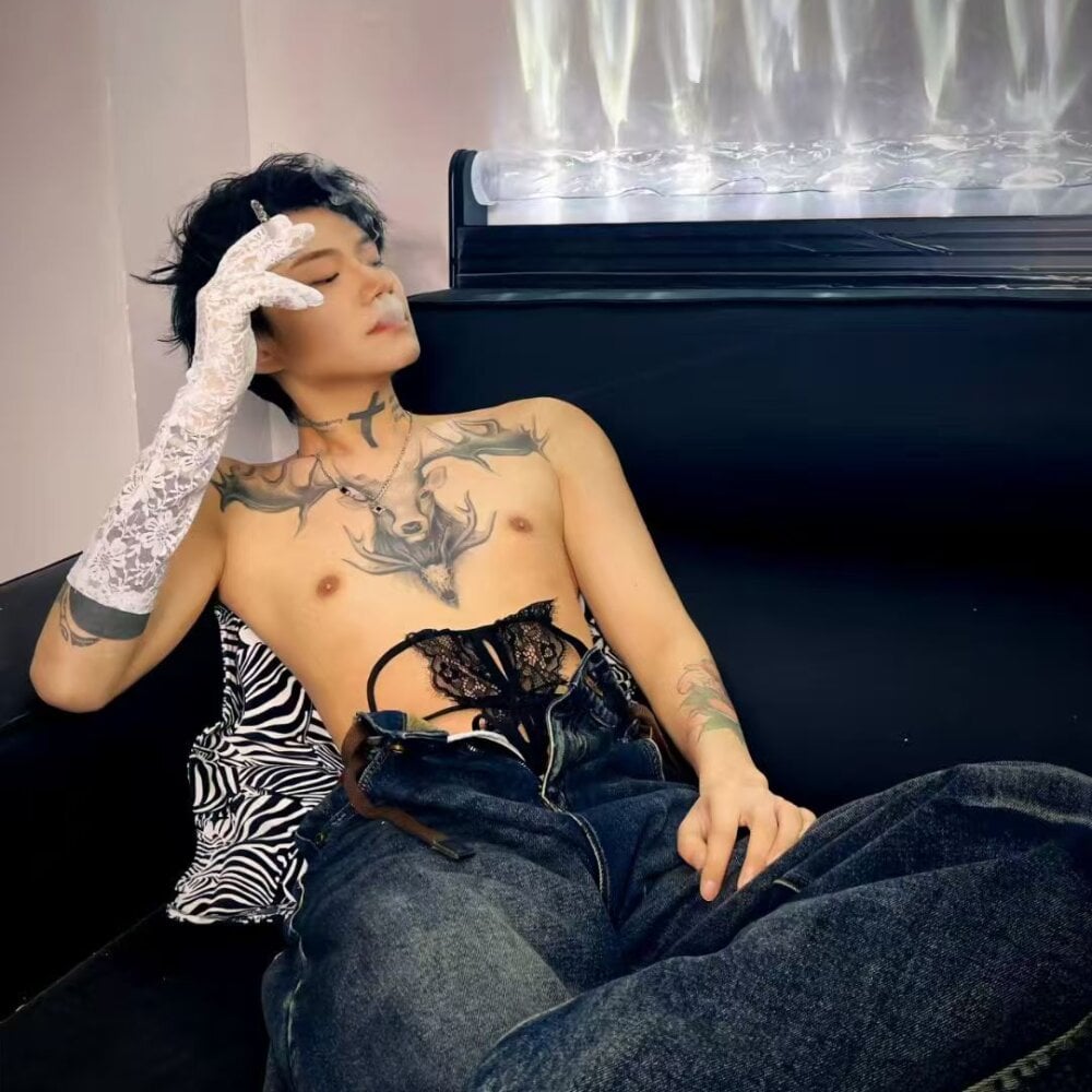 LuckyBoys666 Chatroom