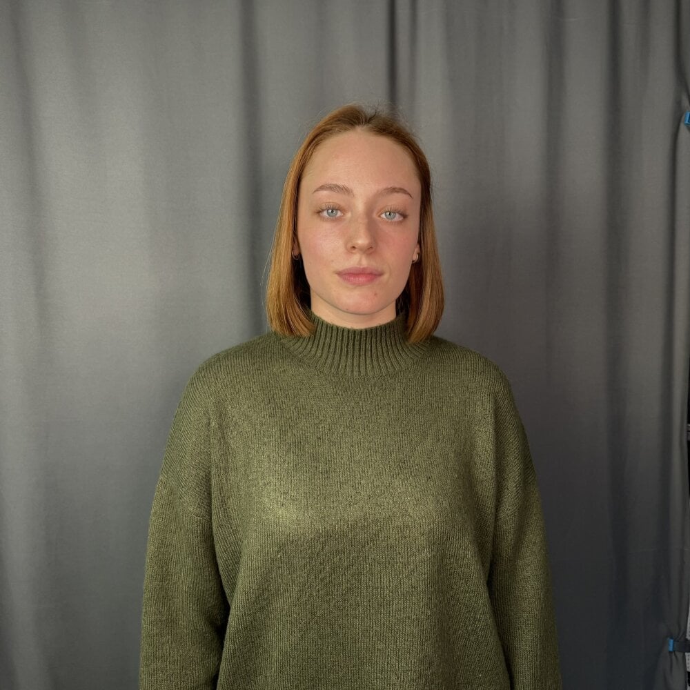 LucreciaAsters Chatroom