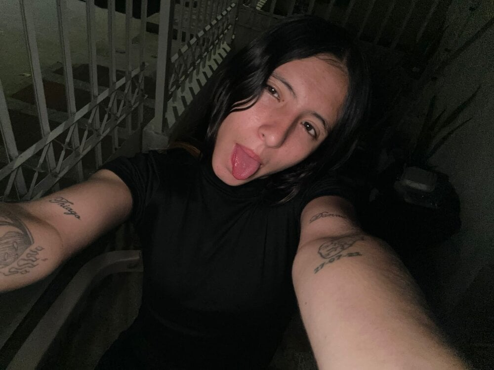 Lucy_y_Jacob Chatroom