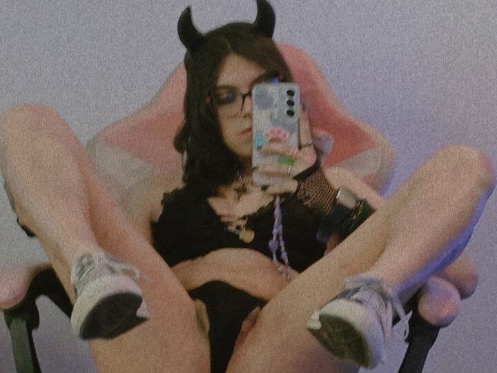 Lullaby_Charade Chatroom