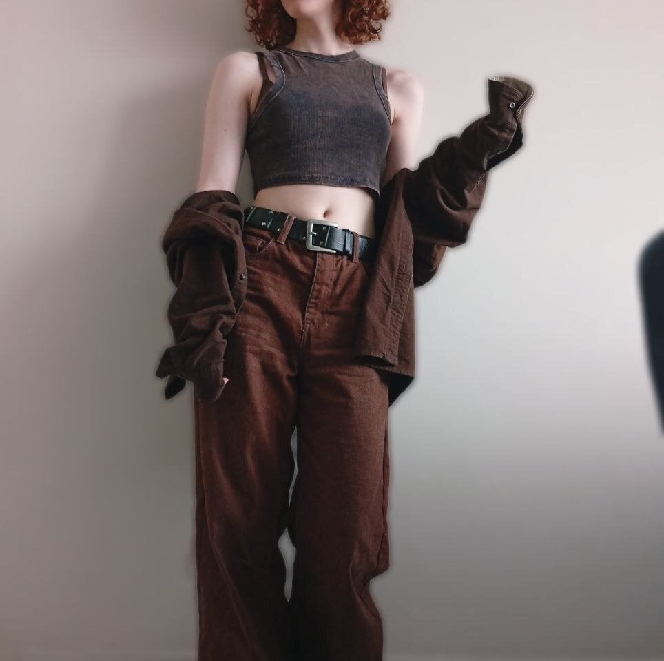 LunarHollow Chatroom