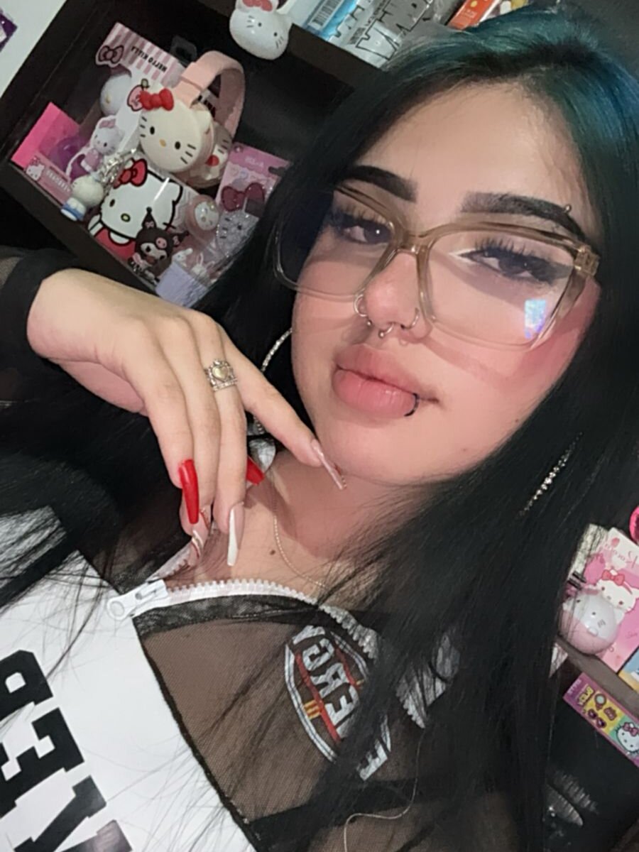 Lunna_Williams Chatroom