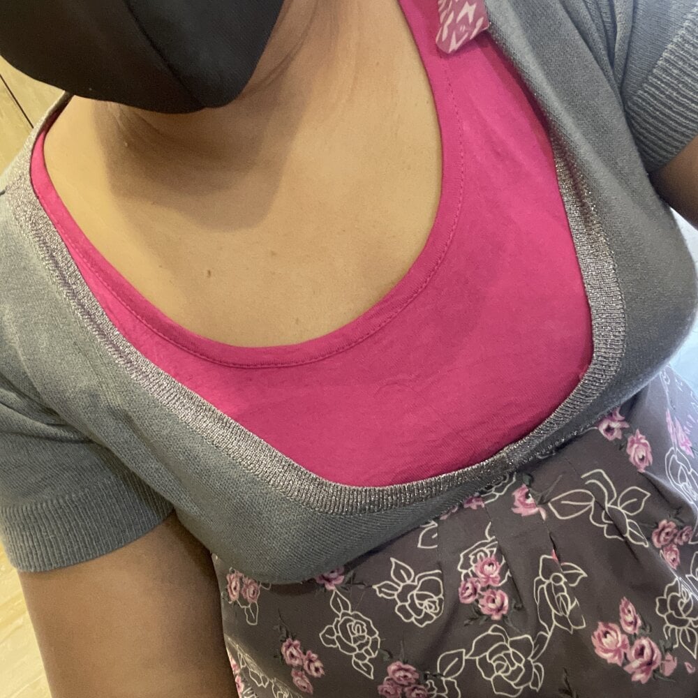 Lust_Queeen Chatroom