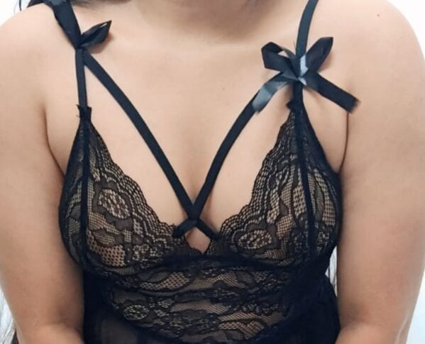 Lustful_bhabhi Chatroom