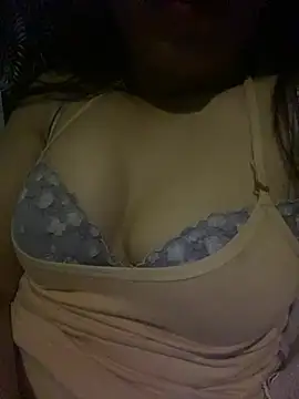 Lusty-Bhabhi Chatroom