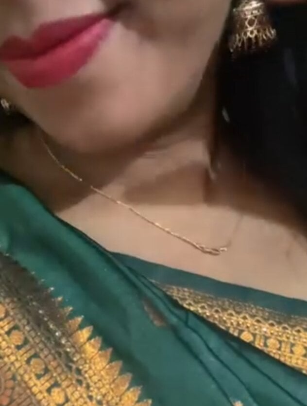 Lustyangelaunty Chatroom