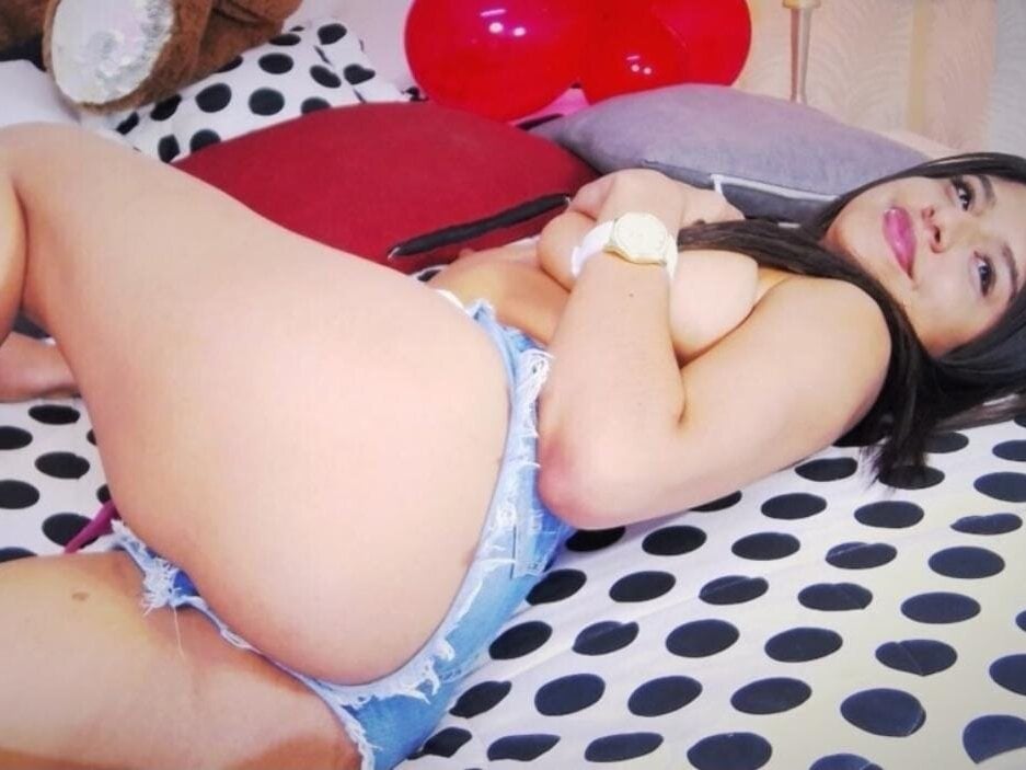 Lynara_norien Chatroom