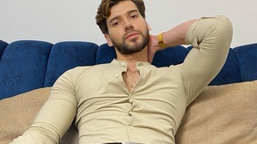 mark-chest