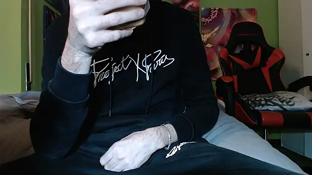 MASTERBULLY Chatroom