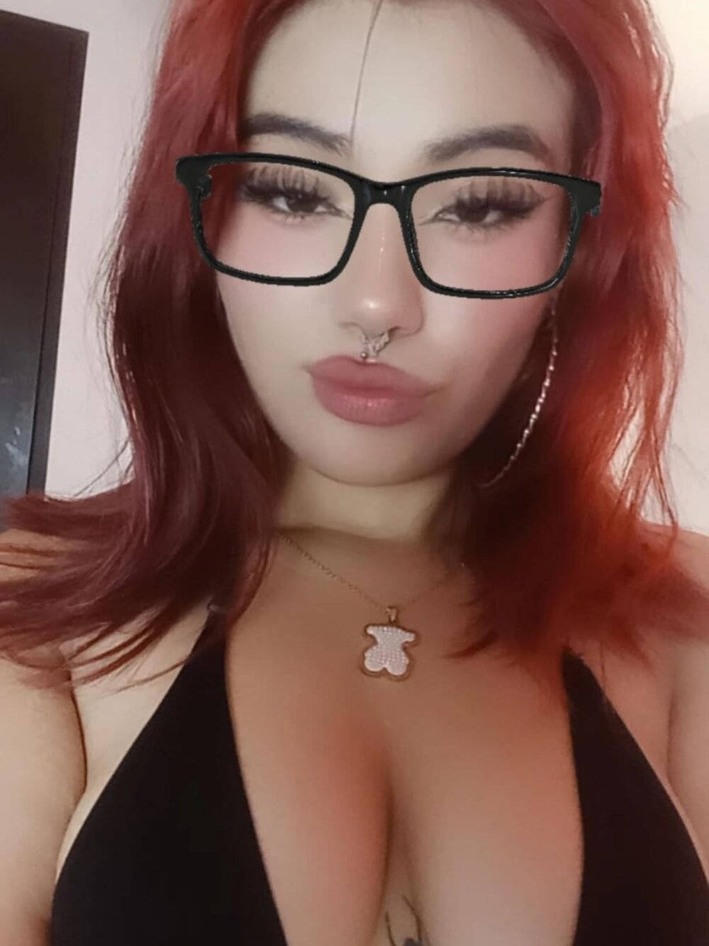 MIA_COLLLINS1 Chatroom
