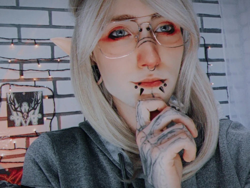 M_transguy Chatroom