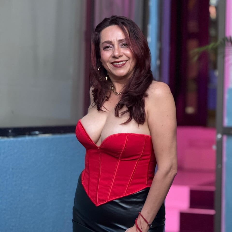 Madame_Angelic_ Chatroom