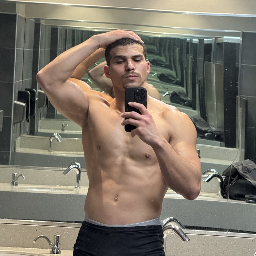 Maikolsalami2 Chatroom