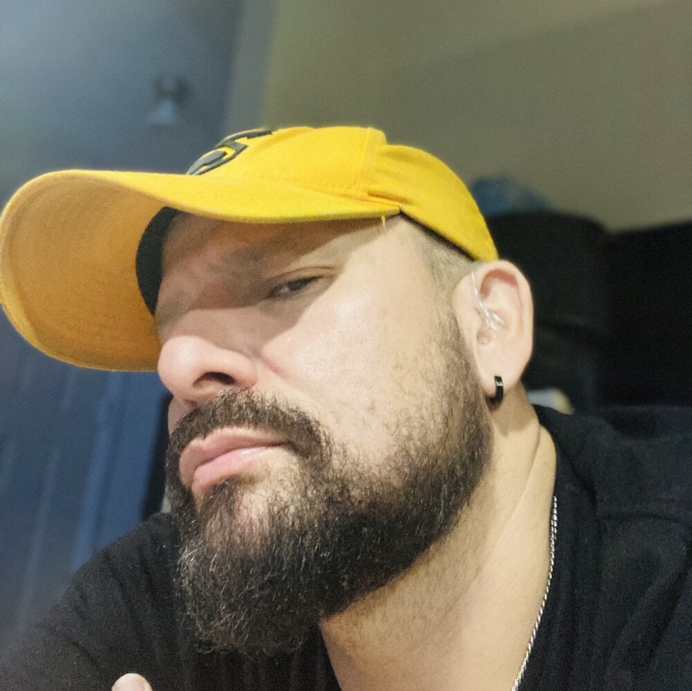 MarcHammond Chatroom