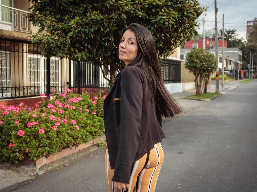 MargarettCooper_ Chatroom