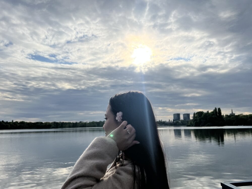 Marialove221 Chatroom