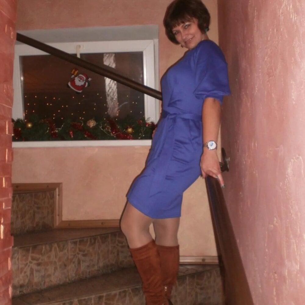 MariannaSky471 Chatroom