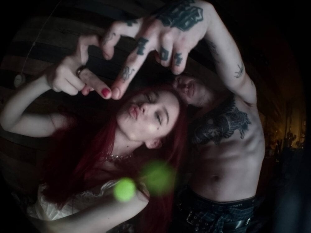 MaryJane_x_Peter Chatroom