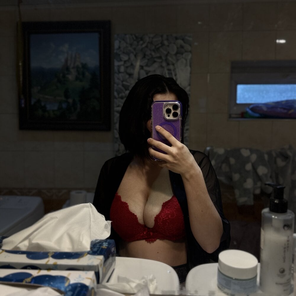 Maryna2000 Chatroom