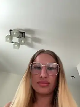 MashaFromRussia__ Chatroom