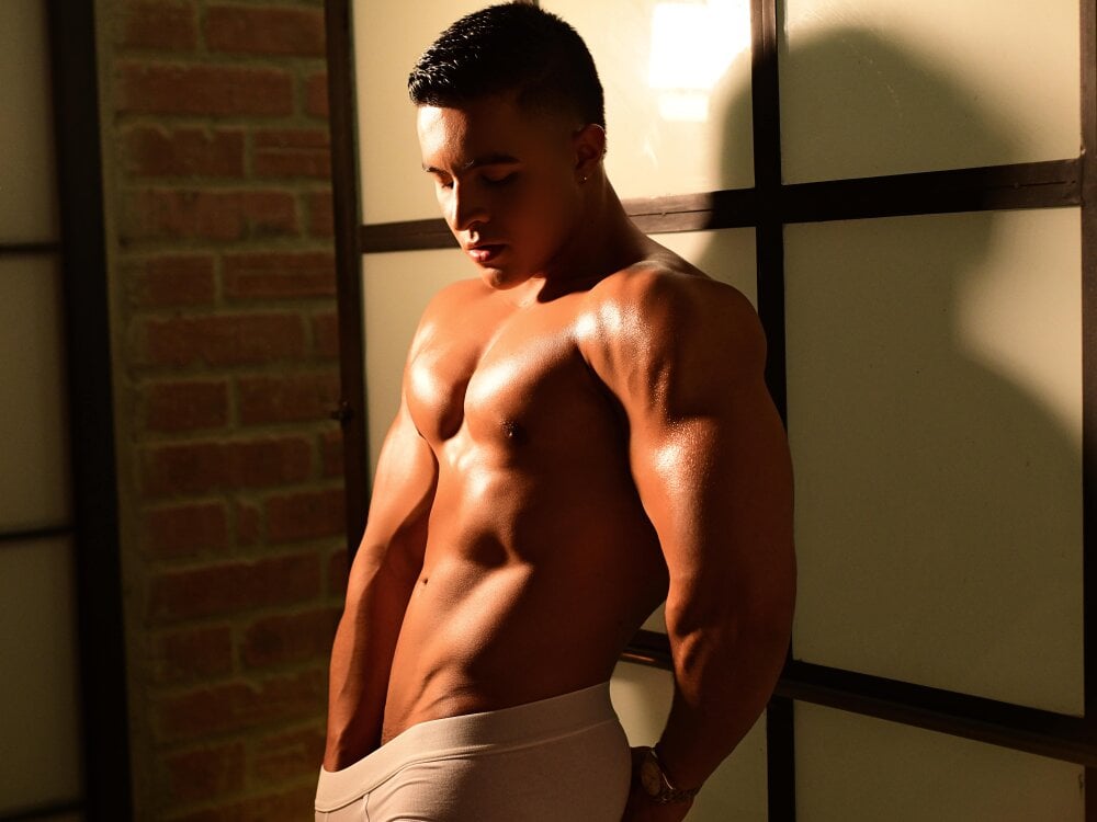 Mason_bennet Chatroom