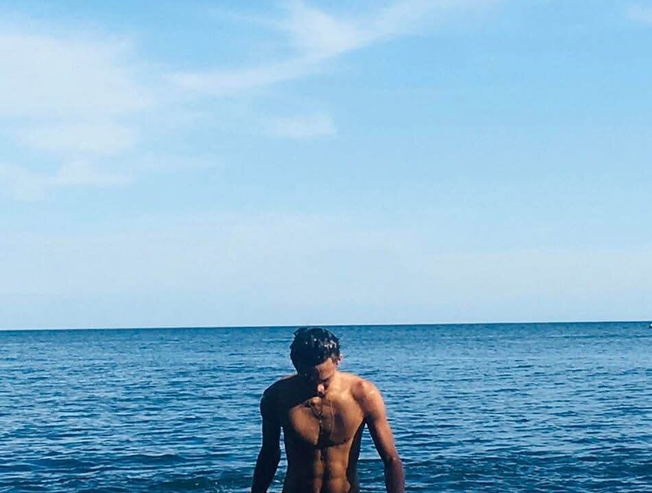 Massive_hunk Chatroom