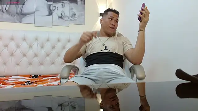 Mateo_Bi Chatroom