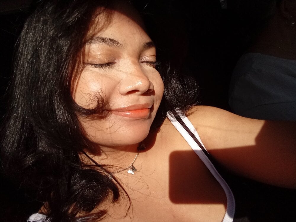 Mathilde_lina Chatroom