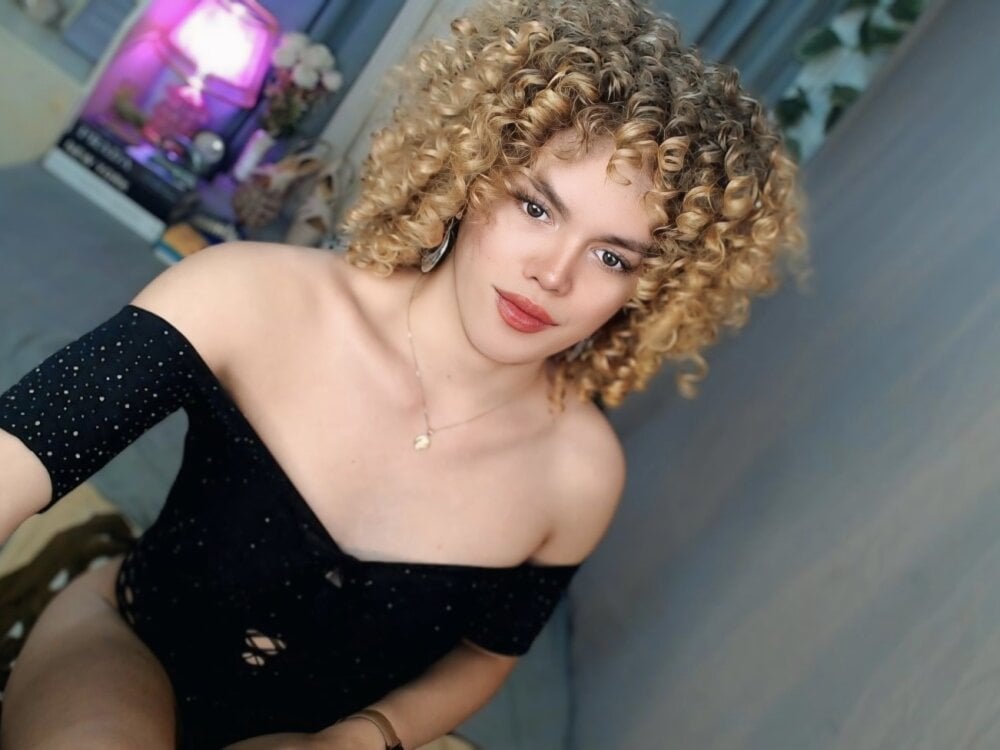 Maxinemcbride Chatroom