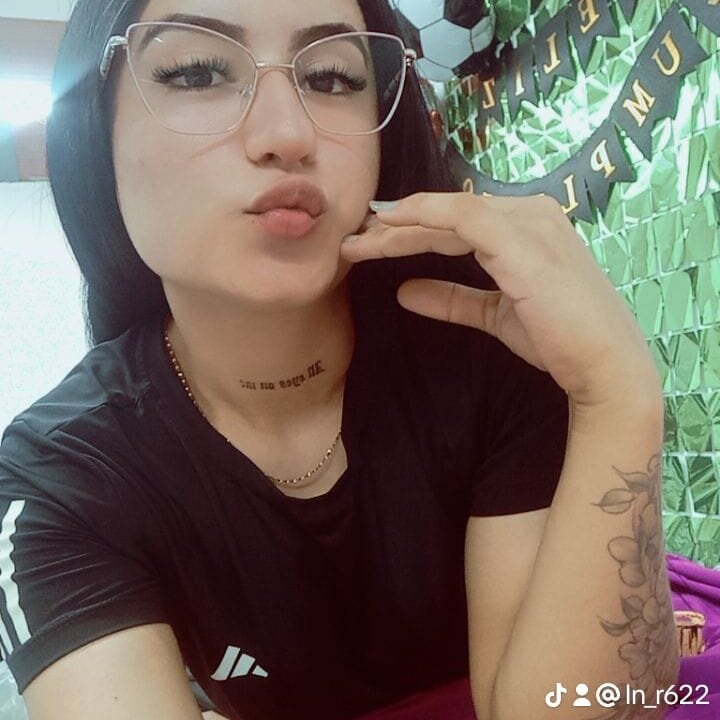 MelanyHolsen Chatroom