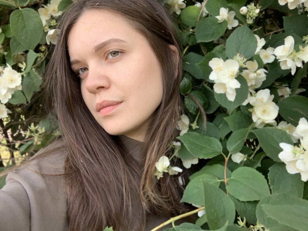 MelliSifuentes Chatroom