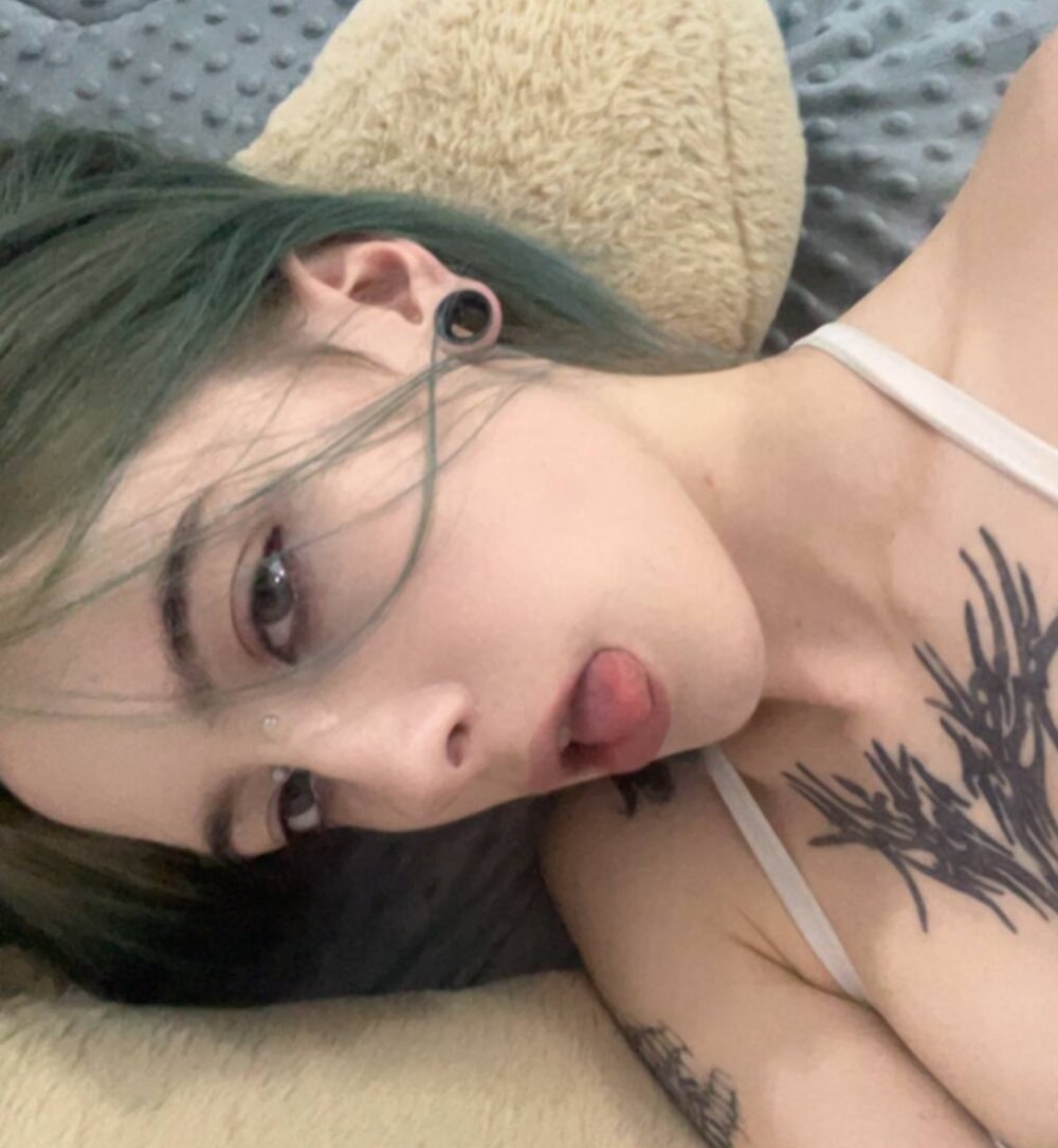 MerIeBremmer Chatroom